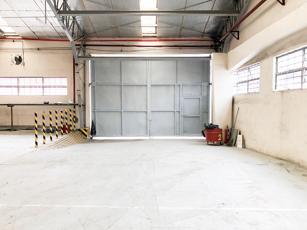 1,050sqm Mandaluyong Warehouse Office Storage Industrial Rent Lease