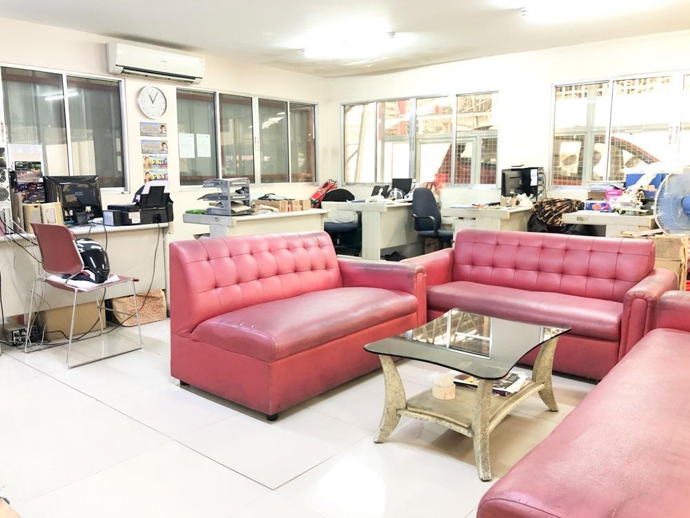 1,050sqm Mandaluyong Warehouse Office Storage Industrial Rent Lease