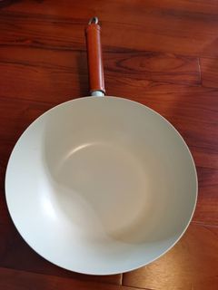 （分類：）位於 。 由 kguva 提交（商品編號 1044741698，圖片 1）。簡介： 。