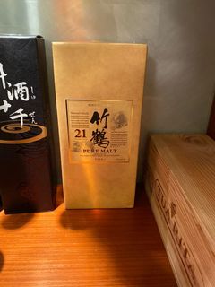 （分類：）位於 。 由 shufflesandcuts 提交（商品編號 1044825390，圖片 1）。簡介： 。