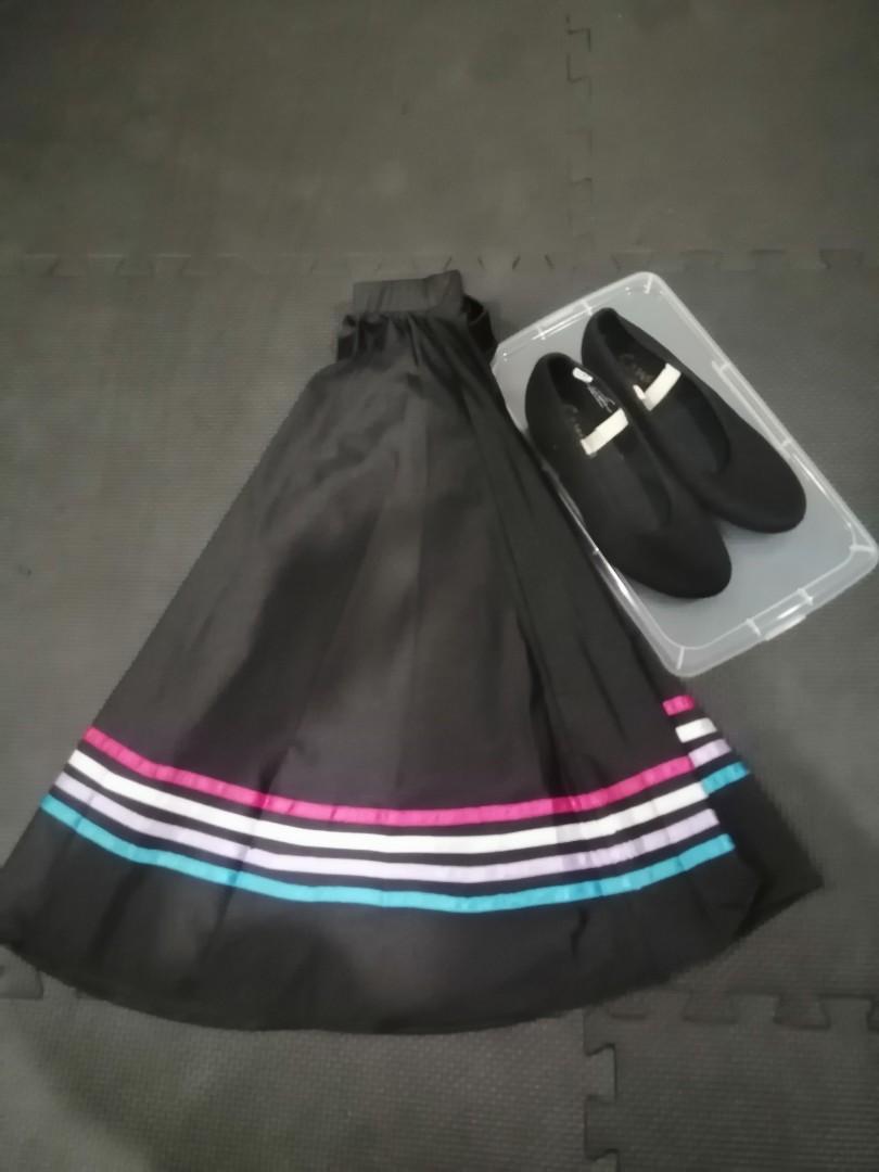 Character skirt and shoes clearance