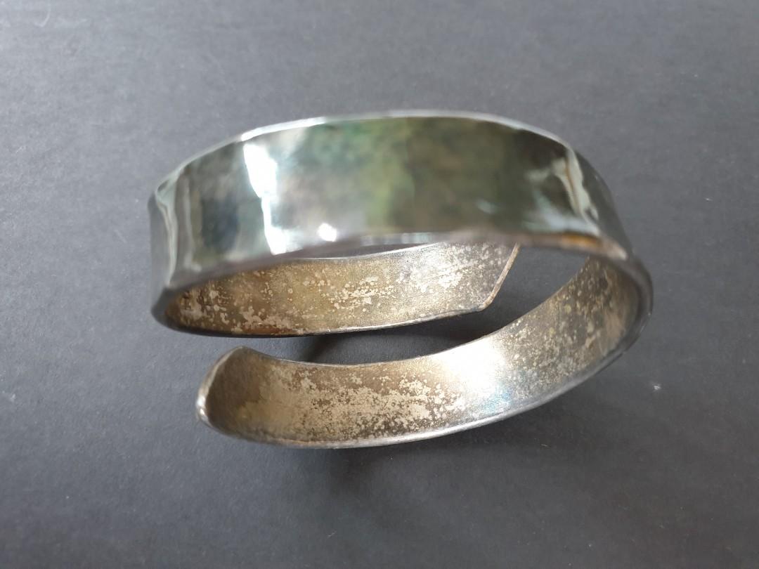 VINTAGE J.HULL DENMARK SILVER HAMMERED B+D BANGLE BRACELET, Women's ...