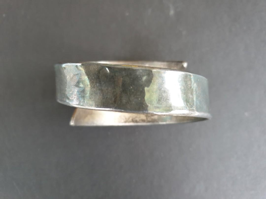 VINTAGE J.HULL DENMARK SILVER HAMMERED B+D BANGLE BRACELET, Women's ...