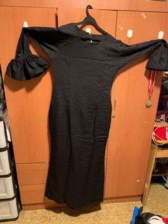 Black Mermaid Dress in Size L