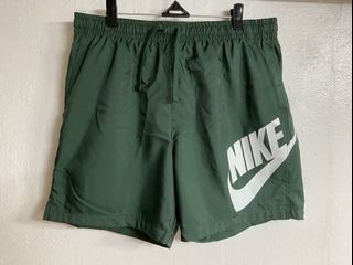 dark green nike shorts