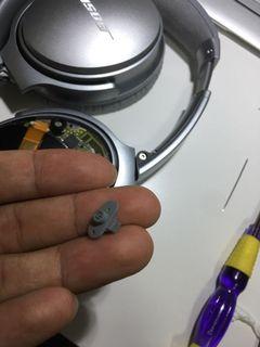 qc35 power switch
