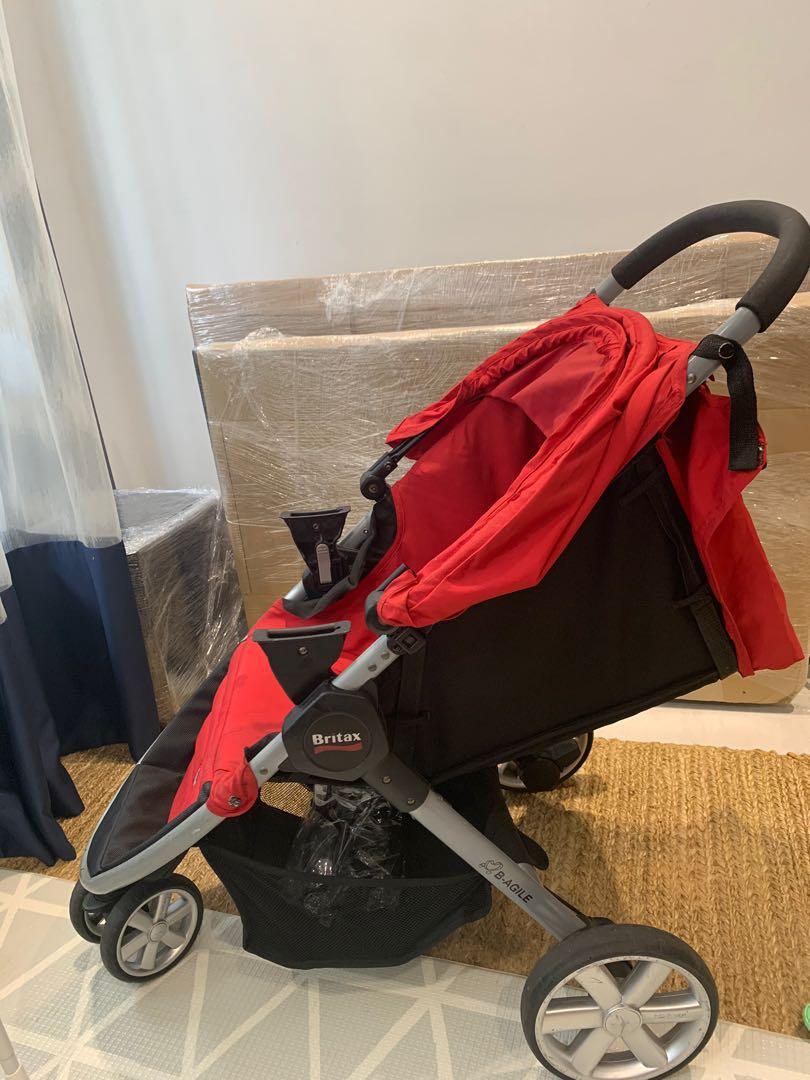 Britax Stroller Car Seat Adaptor Babies Kids Going Out Car Seats on Carousell