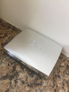 （分類：）位於 。 由 cleverpig 提交（商品編號 1044728330，圖片 1）。簡介： 。