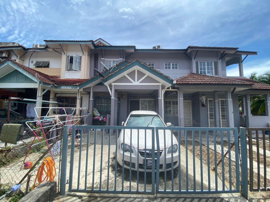 Double Storey Terrace Fasa 3 Lorong Cakera Purnama, Puncak Alam ...