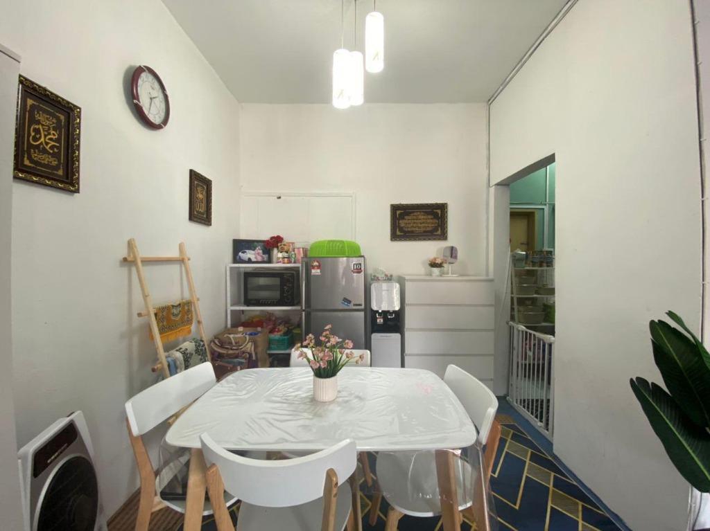 Double Storey Terrace Fasa 3 Lorong Cakera Purnama, Puncak Alam ...