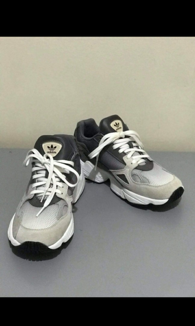 falcon shoes