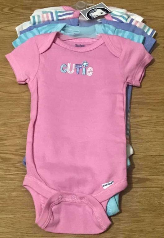 Gerber Baby Girl 5 Pack Onesies NEW AUTHENTIC Babies Kids