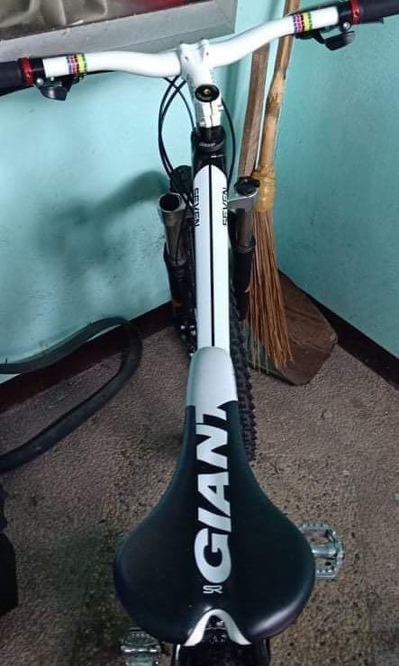 giant aluxx technology atx 27.5