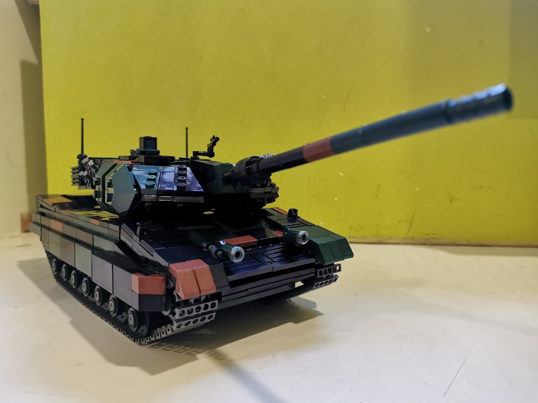Leopard 2A6 military tank Hobbies Toys Toys Games on Carousell