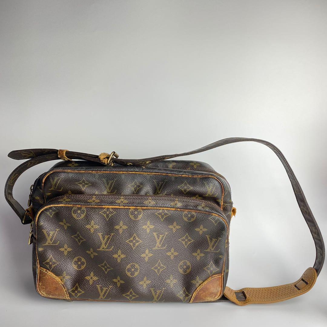 Louis Vuitton Nile Mm Brown Cross Body Bag