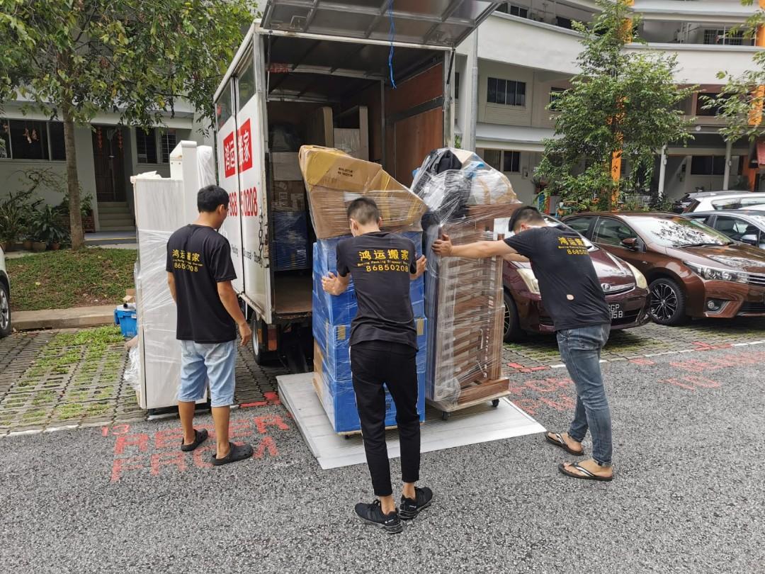 Movers👍👍delivery (Category: House Moving) located in Singapore. Submitted by qufurniture (Listing ID 1044670293, Image 3). Description: good☎️Contact Movers/Delivery. Booking now!☎️ https://wa.me/6586850345 👍🏻Our services👍🏻 Free quote Free boxes No hidden cost From $30 & up! 📲Send us photos and items for instant quote! 📦Moving / Packing / Disposal / Storage Services📦 ✔️Professional reliable service ✔️More than 10 years experience ✔️Fast 
