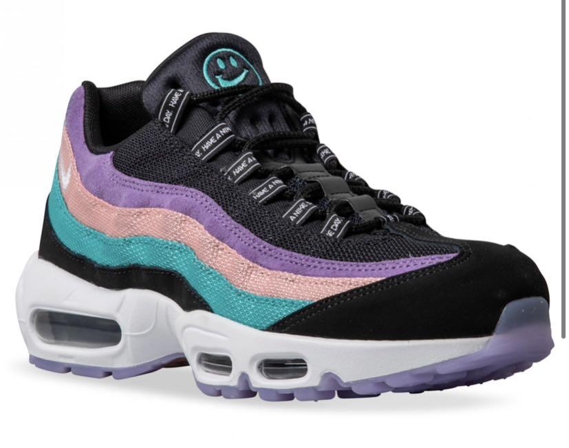 have a nike day air max 95