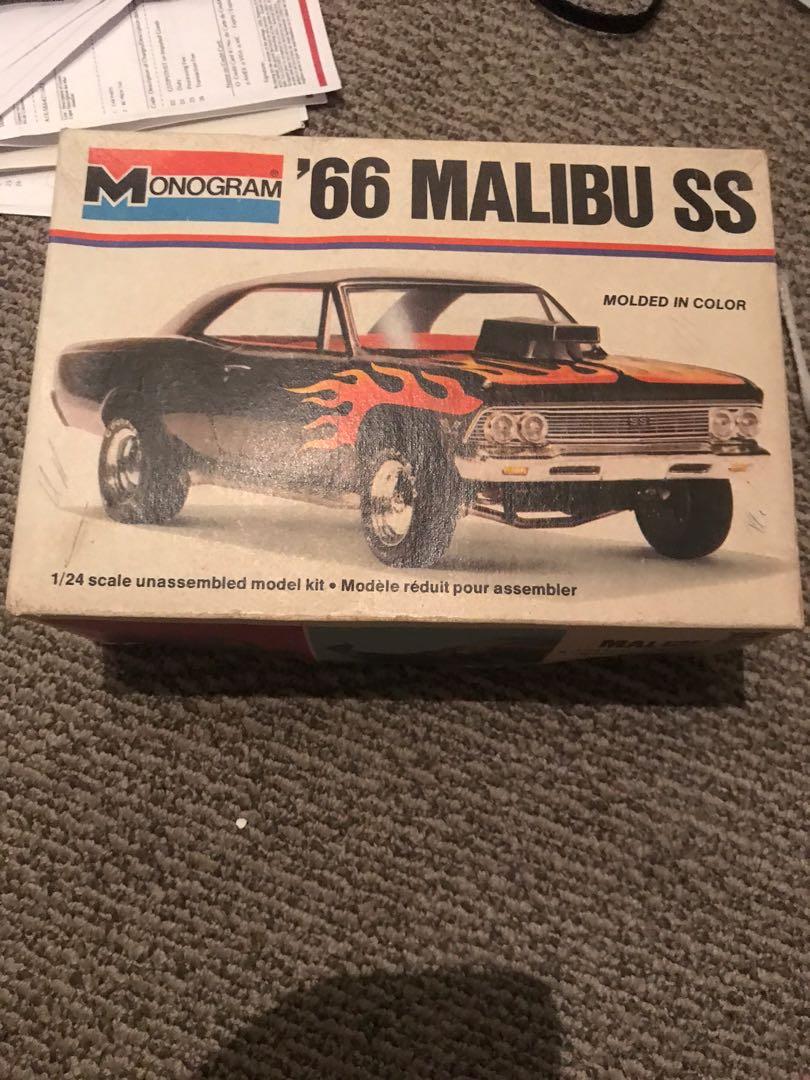 Muscle car outlet plastic model kits
