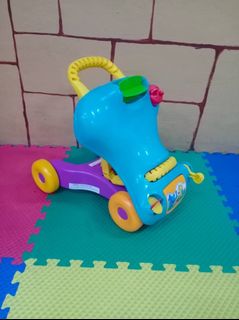 baby walker atau push walker