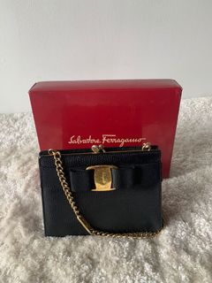 (Category: ) located in . Submitted by niftycloset (Listing ID 1044648940, Image 1). Description: .