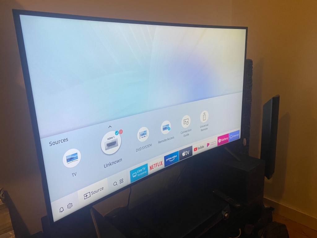 Samsung Uhd Smart Curved Tv 55 Inches Electronics Tvs Entertainment Systems On Carousell