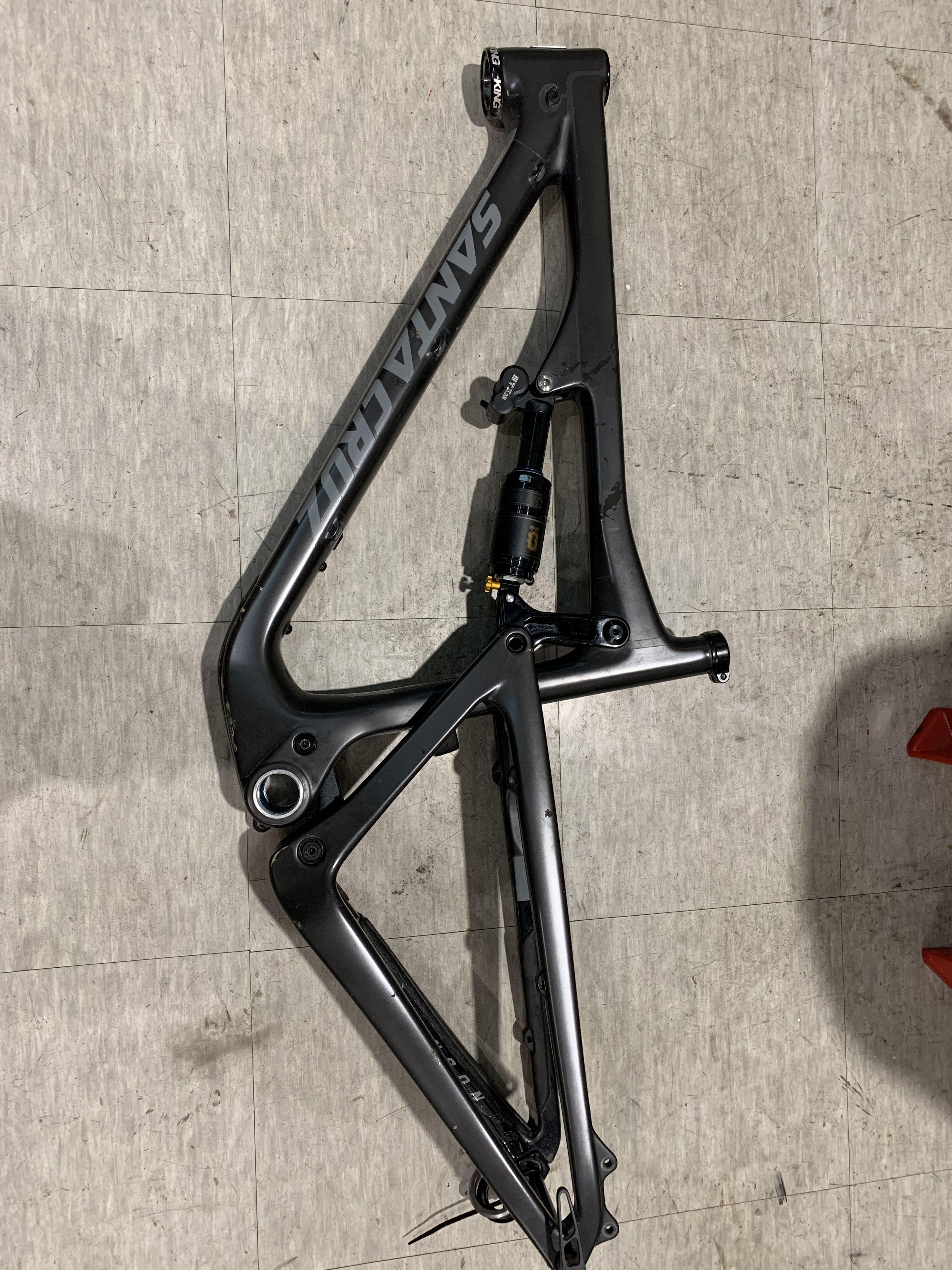 Santa cruz bronson headset top