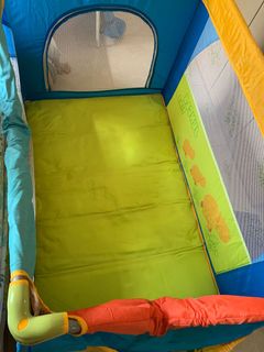 akachan foldable playpen