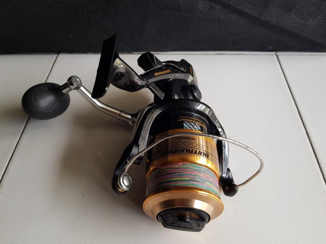 Shimano Baitrunner 8000D Fishing Reel, Sports Equipment, Fishing