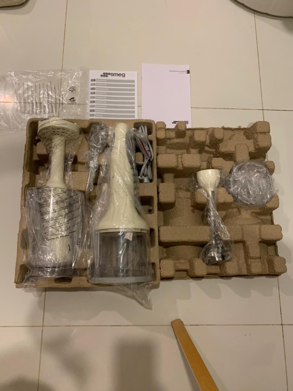 SMEG HBF02CRUK HAND BLENDER SET, TV & Home Appliances, Kitchen