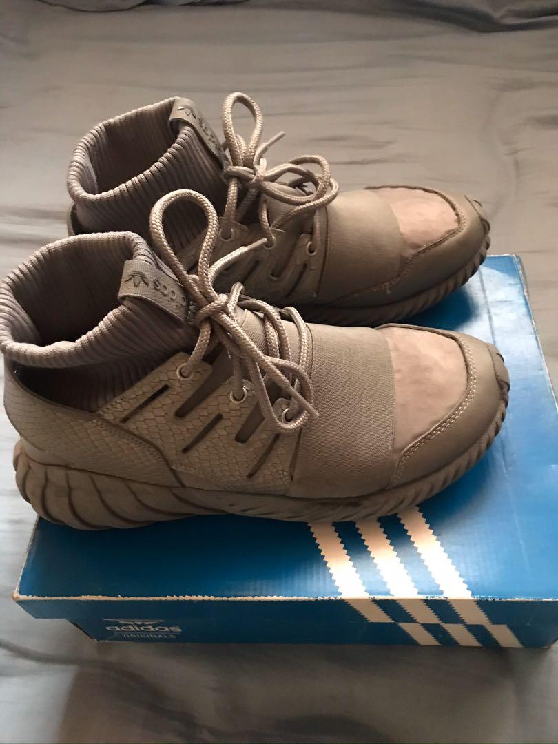 Tubular Doom Adidas(Legit) (Category: Sneakers) located in Quezon City. Submitted by drewab2 (Listing ID 1044746930, Image 2). Description: Pre -loved shoes...almost new!Invery good condition with Box!Pm for interested!.