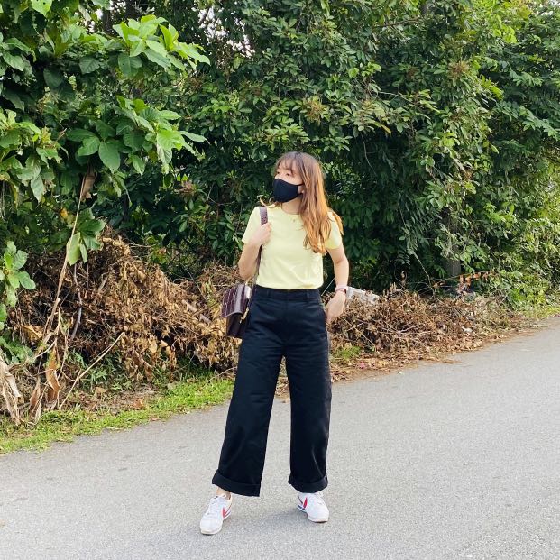 Uniqlo curve on sale pants