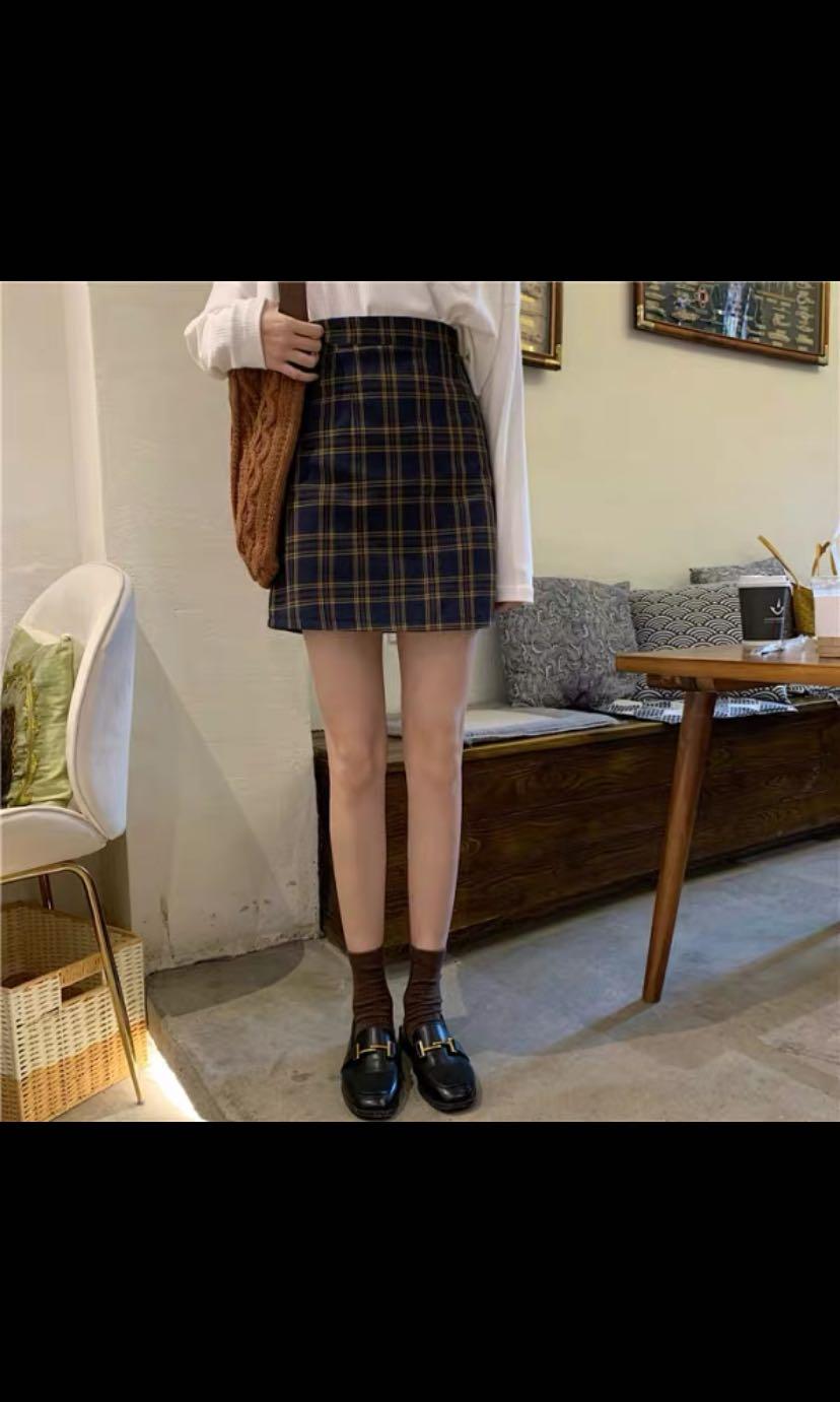 Dark yellow discount plaid skirt
