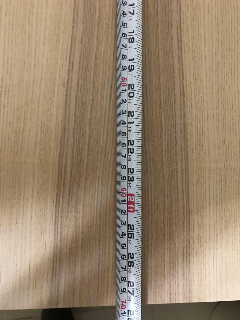 矮枱 （分類：桌子）位於 Hong Kong。 由 hannabbb 提交（商品編號 1044894098，圖片 3）。簡介： 接近全新 。