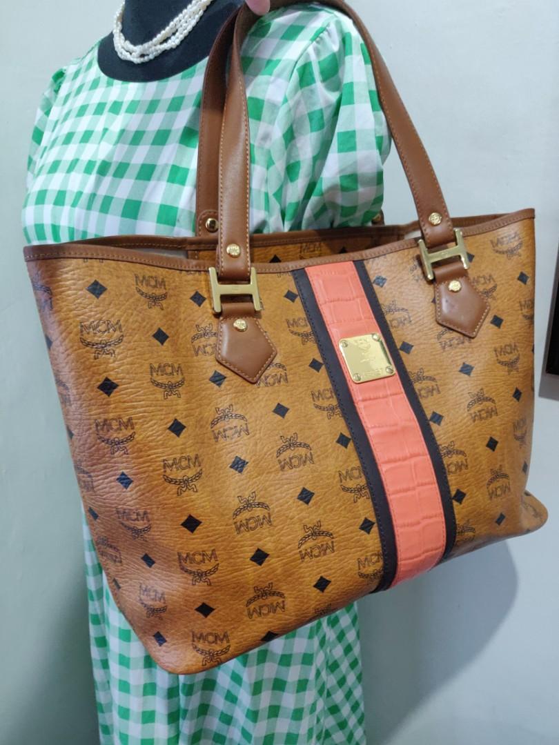 Cognac hotsell bucket bag