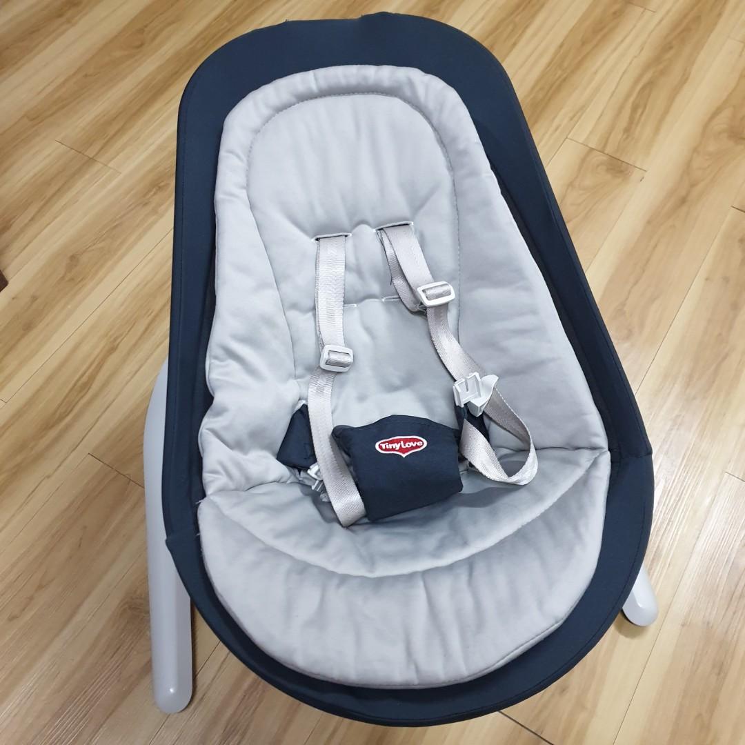 Tiny love bouncer and sway 2025