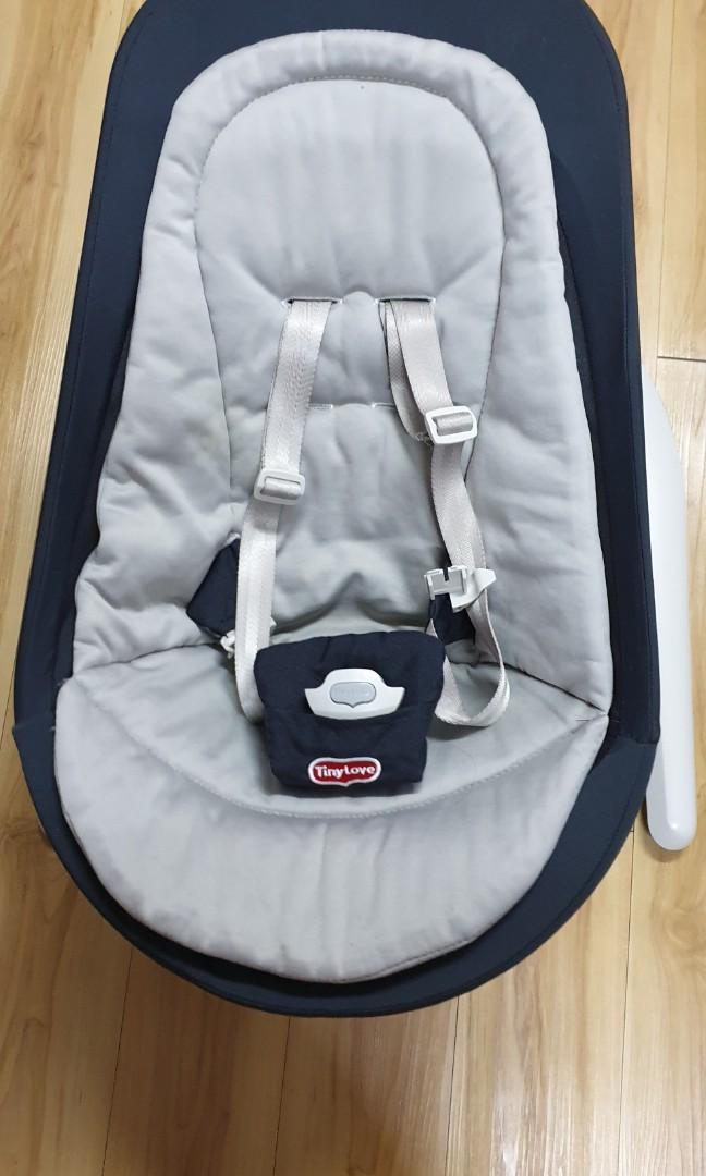 Tiny love 2 in 1 nature sway bouncer top
