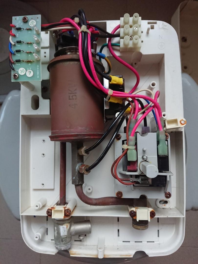 Bennington C600 Multi Point Water heater (Used), TV u0026 Home Appliances,  Water Heater u0026 Instant Showers on Carousell