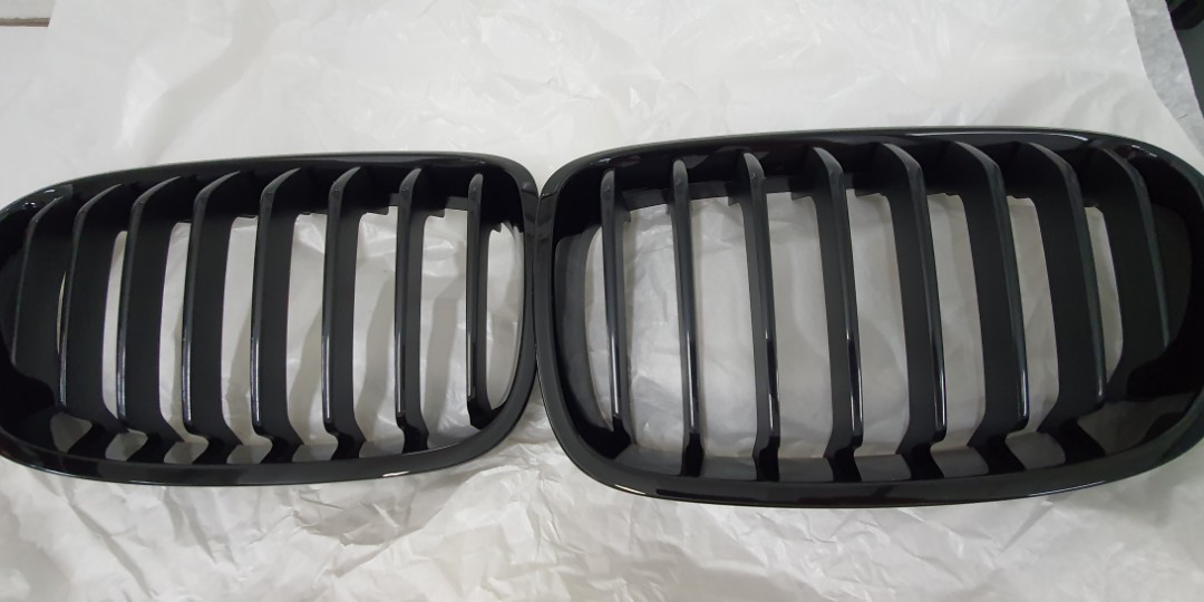 BMW black grill, Car Accessories, Accessories on Carousell