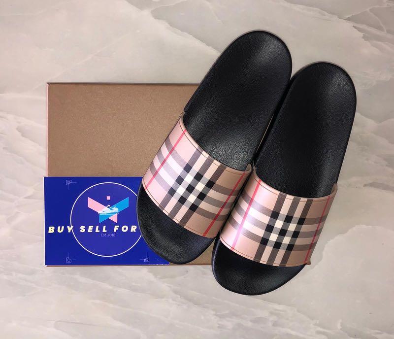 burberry vintage check slides