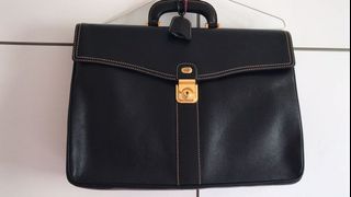 （分類：）位於 。 由 bigbearsecondhand 提交（商品編號 1045027691，圖片 1）。簡介： 。