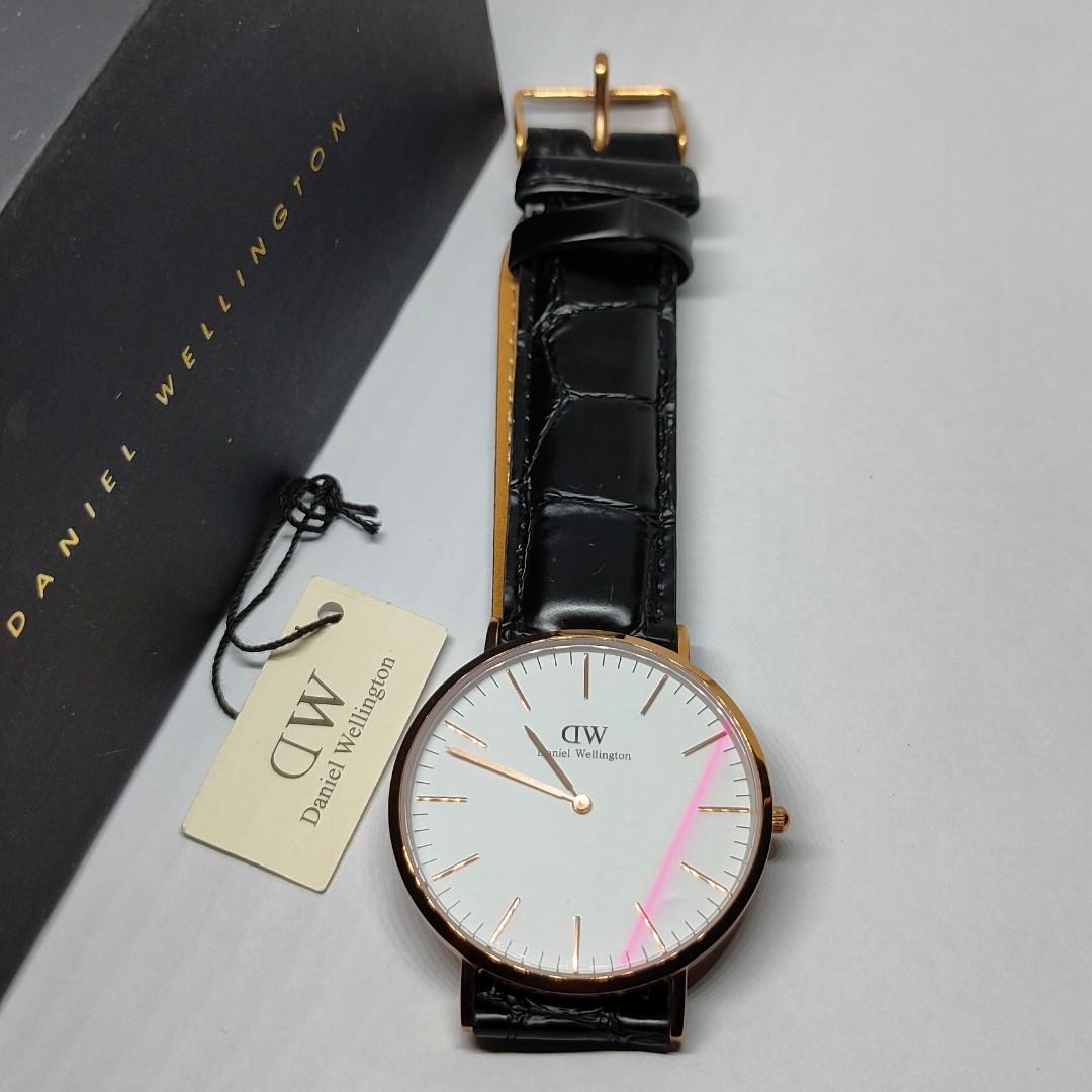 Dw classic hotsell black reading 40mm