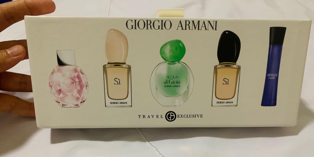 Giorgio Armani Women's Perfume Travel Set, Beauty & Personal Care,  Fragrance & Deodorants on Carousell