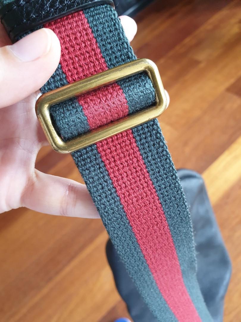 Gucci belt bum bag Large (Category: Luxury Bags & Wallets) located in Muntinlupa City. Submitted by bindabella (Listing ID 1044901606, Image 3). Description: Original. Gucci leather belt bag. Large. Unisex..