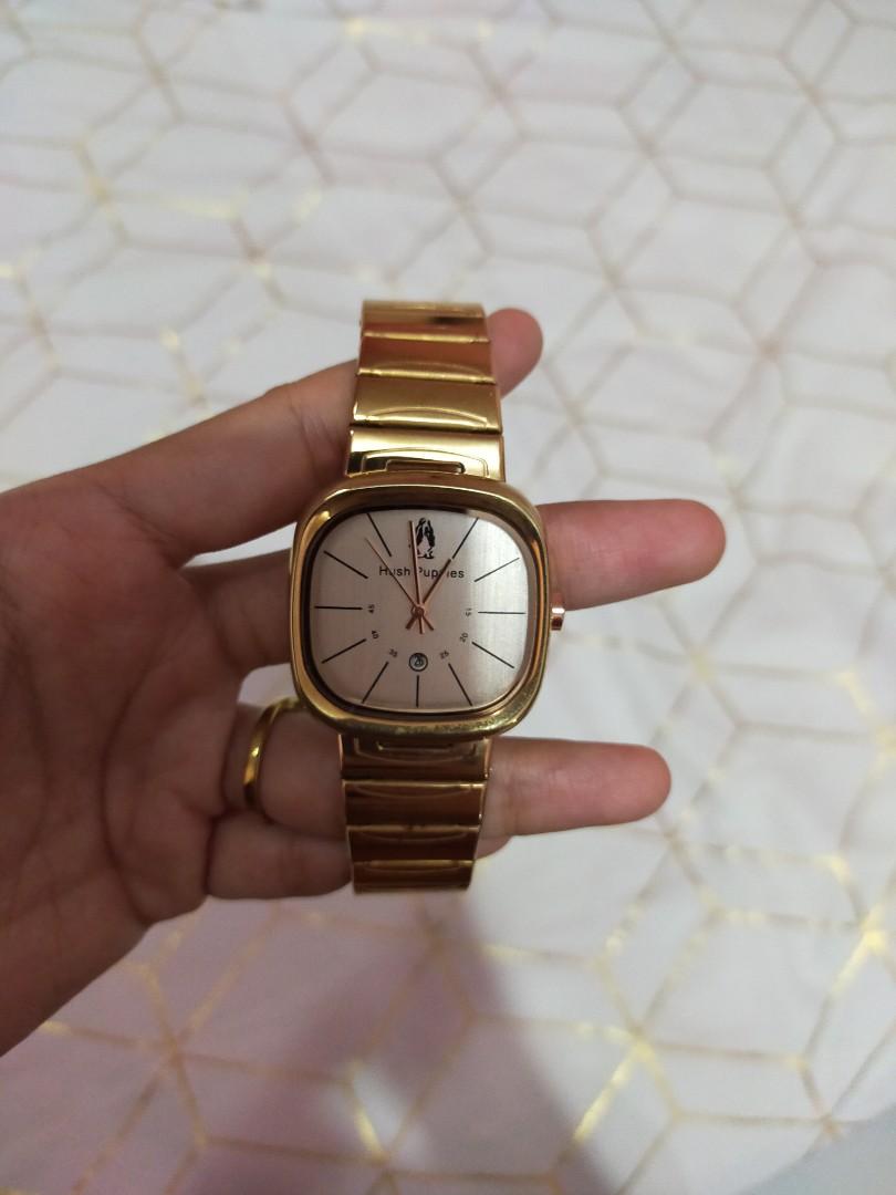 Hush puppies watch original . likenew Fesyen Wanita Jam Tangan