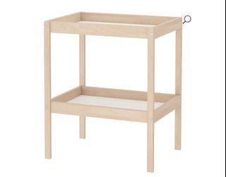 Baby changing unit second hand store