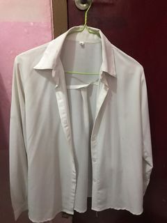(Kategori: ) berada di . Dikirim oleh value_wardrobe (ID iklan 1044994098, Gambar 1). Deskripsi: .