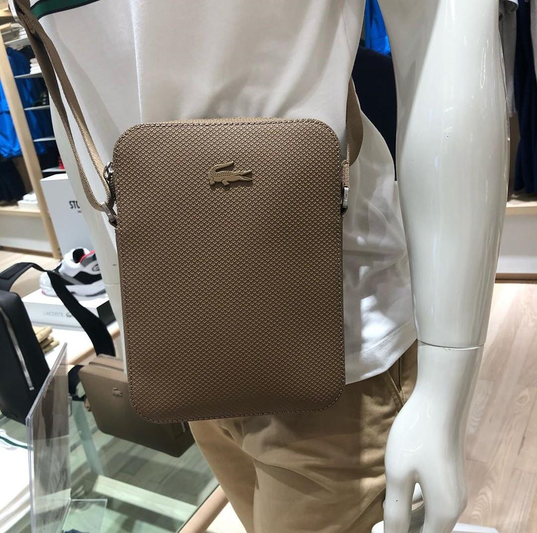 Vertical camera on sale bag lacoste