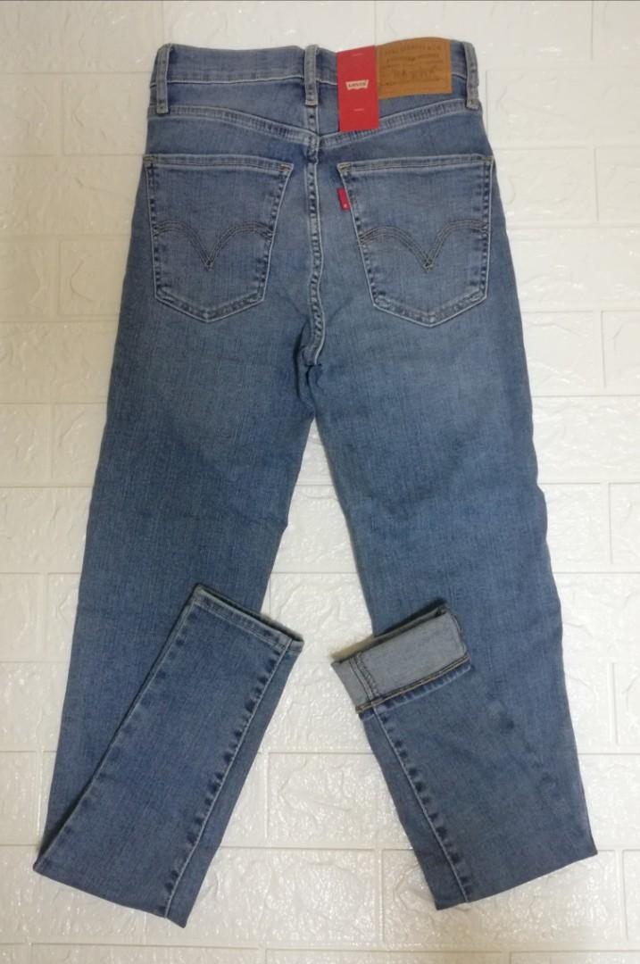 mile levis