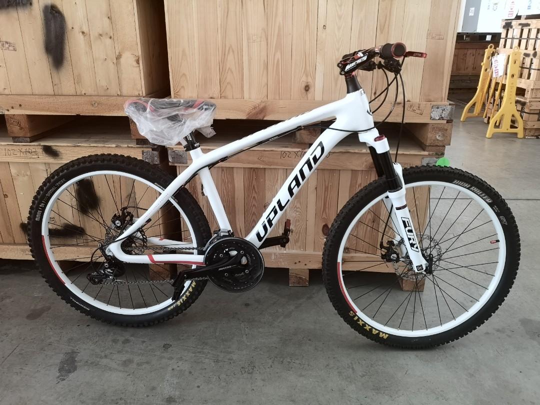Upland mountain sales bike 26