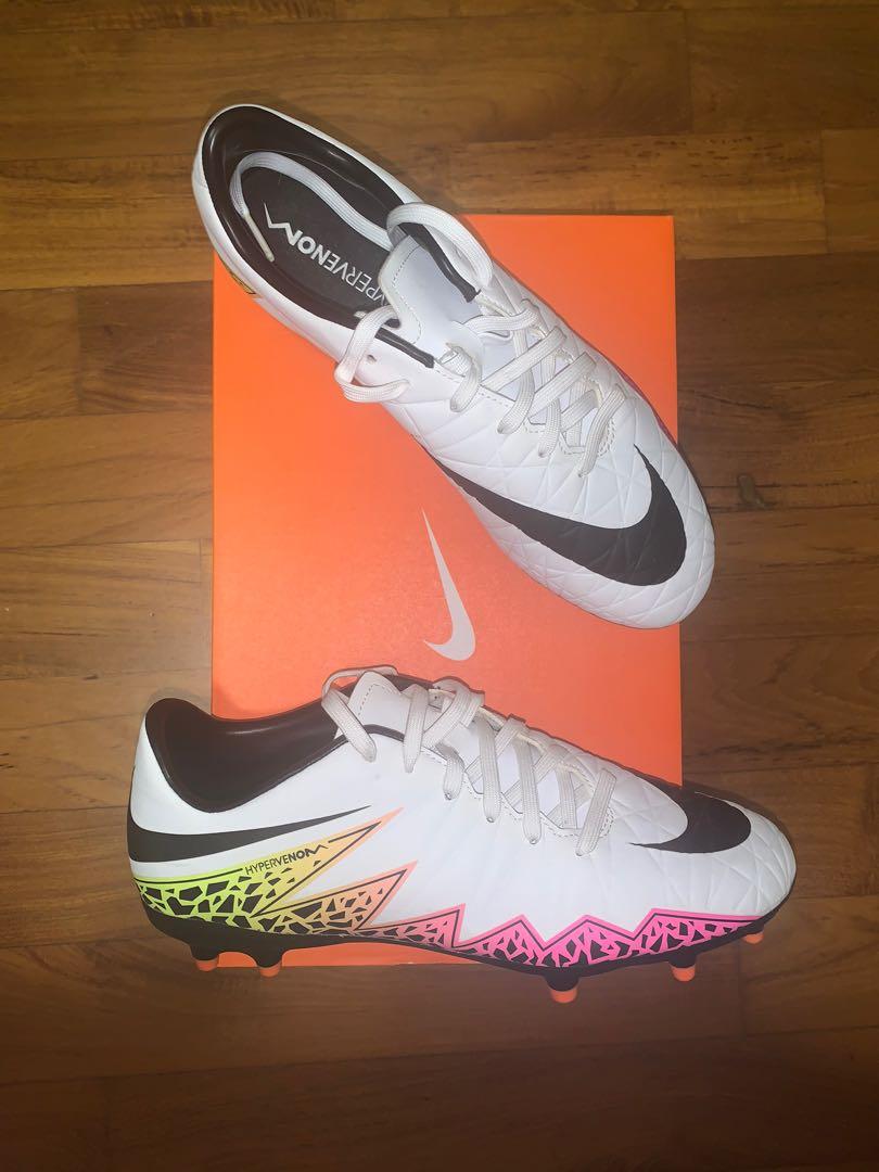 Nike Hypervenom FG, white Boots (Football/Soccer), Men's Fashion, Boots on Carousell
